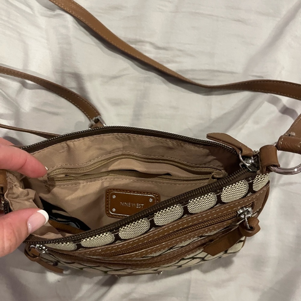 Purse - Picture 3 of 4
